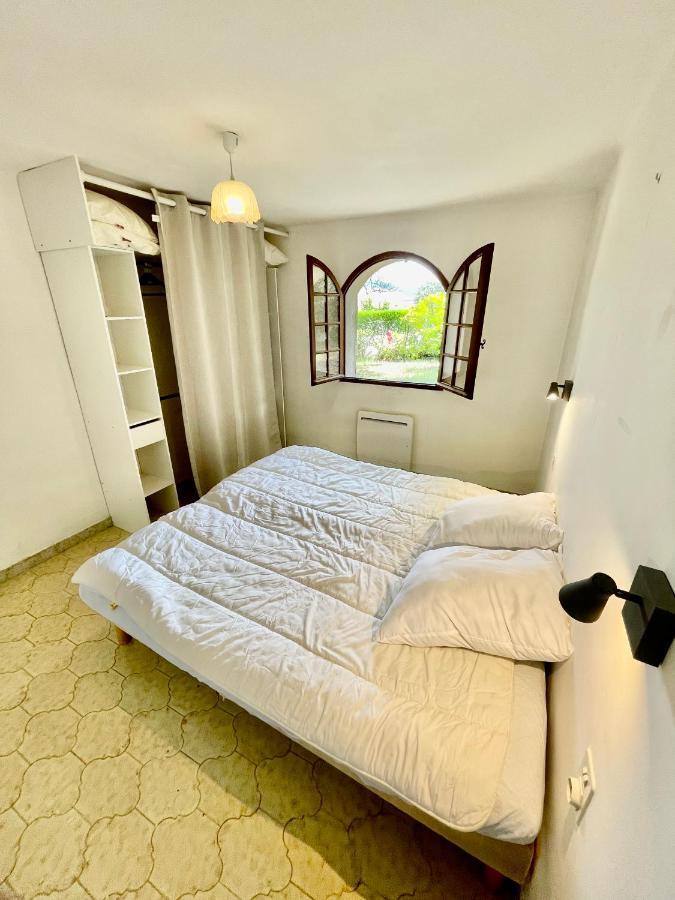 Maison En Provence Avec Piscine Le Beausset Kültér fotó
